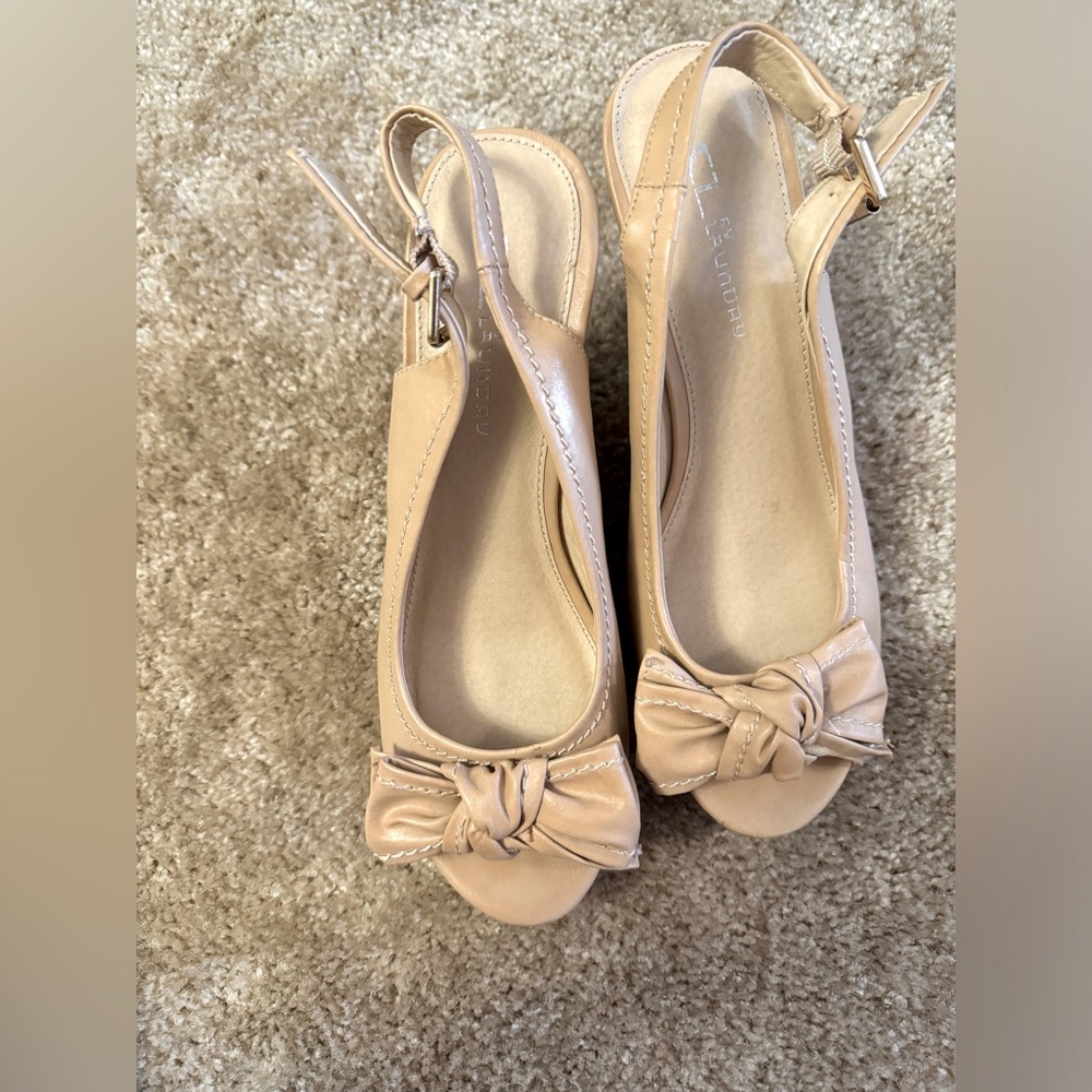 CL By Laundry Wedges size 9.5
